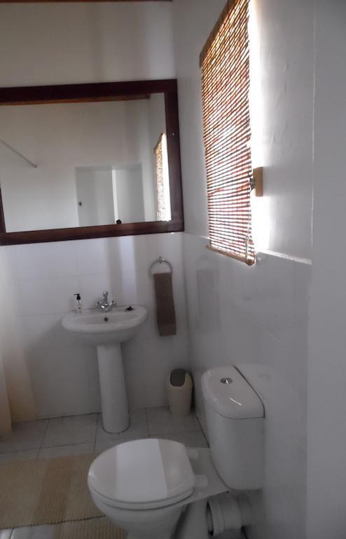 The Hexagon Wildlife Conservation Hotell Uitenhage Rum bild