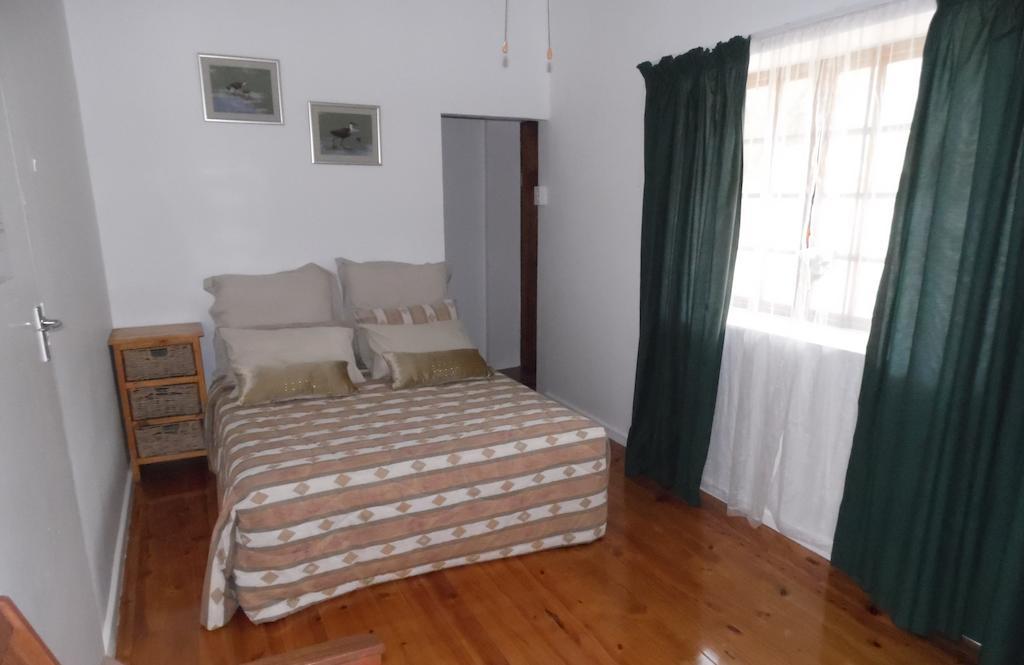 The Hexagon Wildlife Conservation Hotell Uitenhage Rum bild