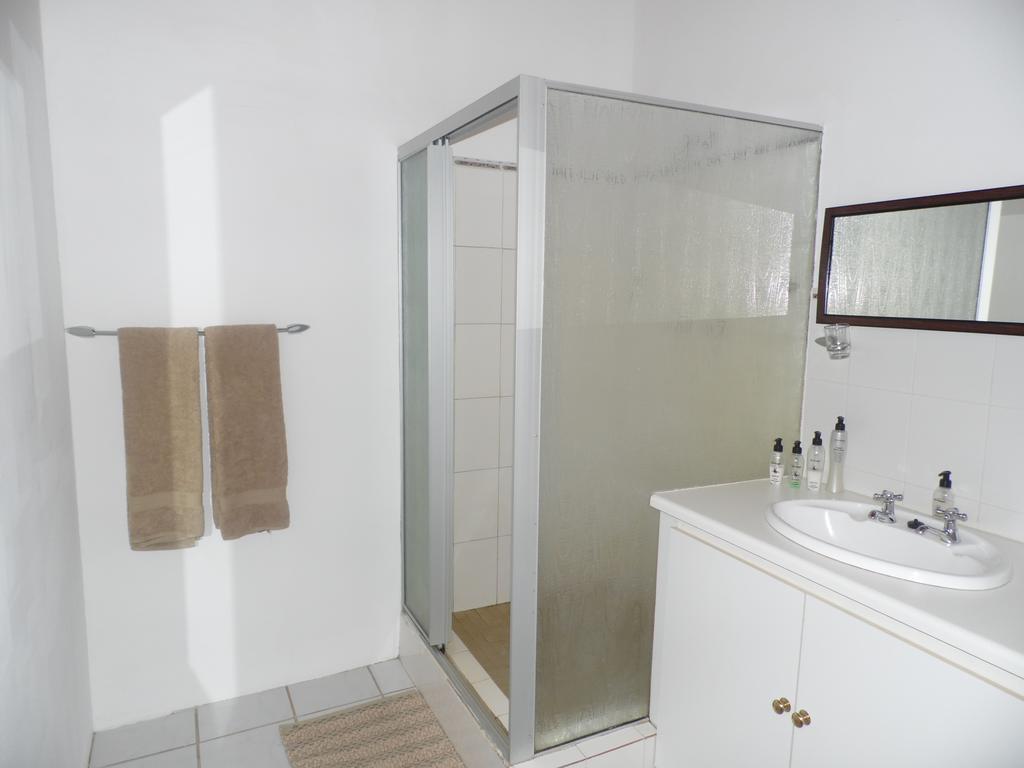 The Hexagon Wildlife Conservation Hotell Uitenhage Exteriör bild